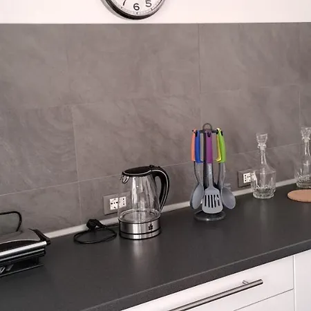 Waterfront Apartament *